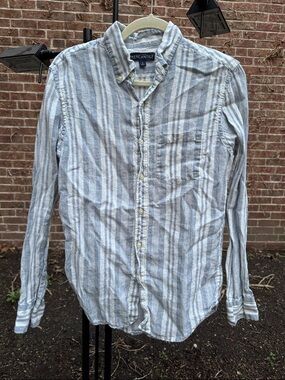 J. Crew Men’s Blue and White Linen Vertical-Striped Button-Down Shirt